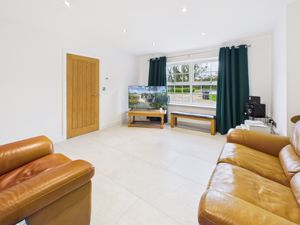 Snug/Guest Bedroom- click for photo gallery